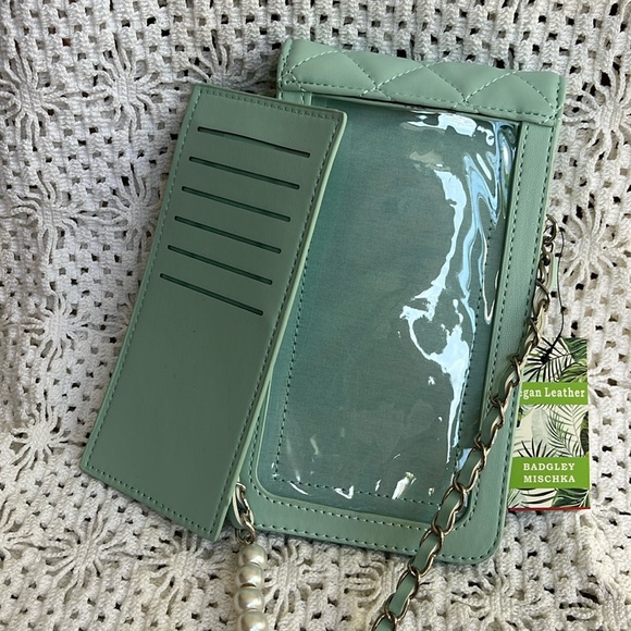 NWT Easter/spring phone case with insert card holder/ pearl strap. Mint green. - Picture 9 of 11